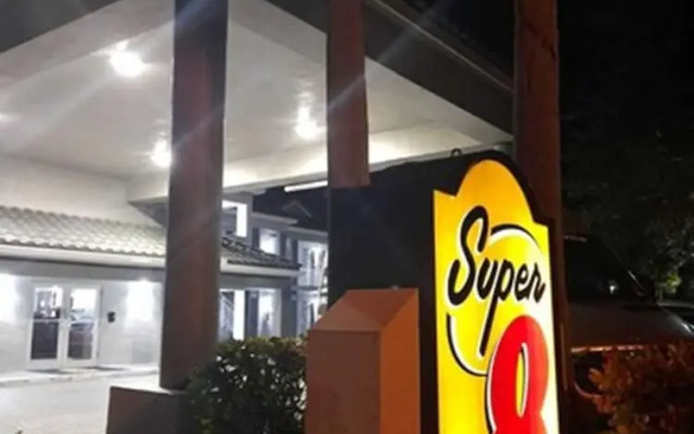 Super 8 Dania/fort Lauderdale