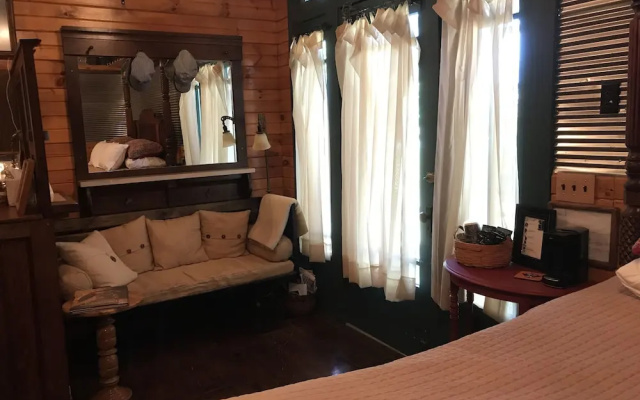 Pecan Grove Cottages
