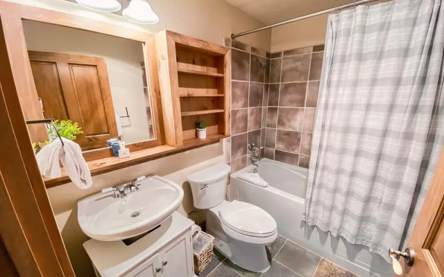 Red Hawk Townhomes 2338