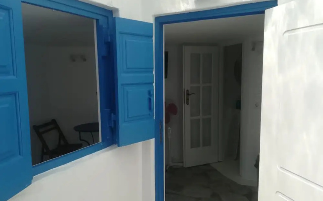 Mykonian Eclectic Studio For 2