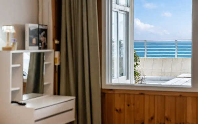 Sokcho The View Pension