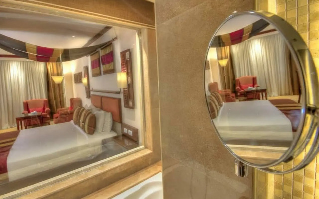 Africana Hotel & Spa