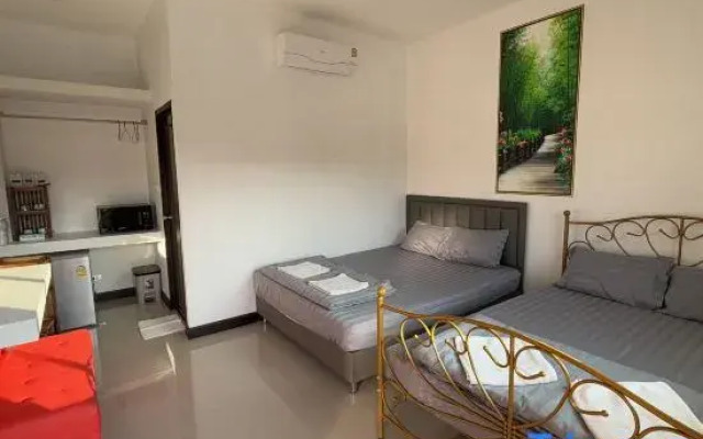Malee Guesthouse