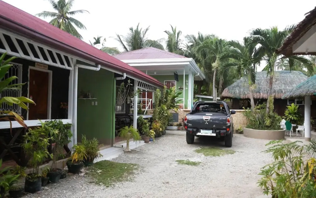 Yak-Yak Beach Home
