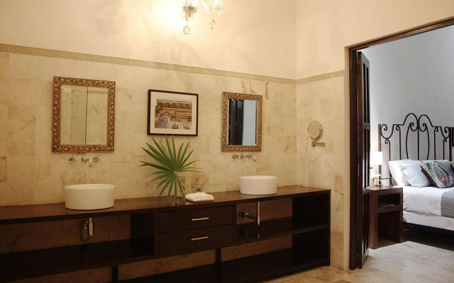 The Diplomat Boutique Hotel