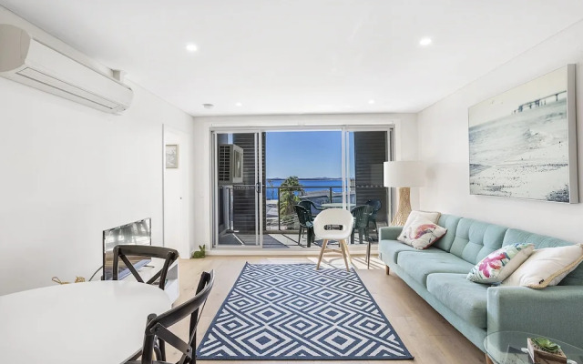 The Shoal Apartments, Unit 310
