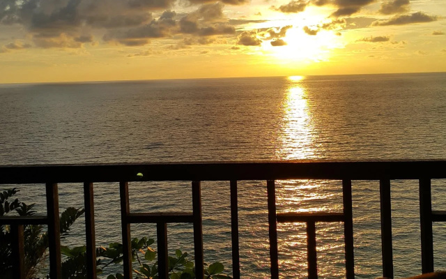 Sunborneo Island Resort