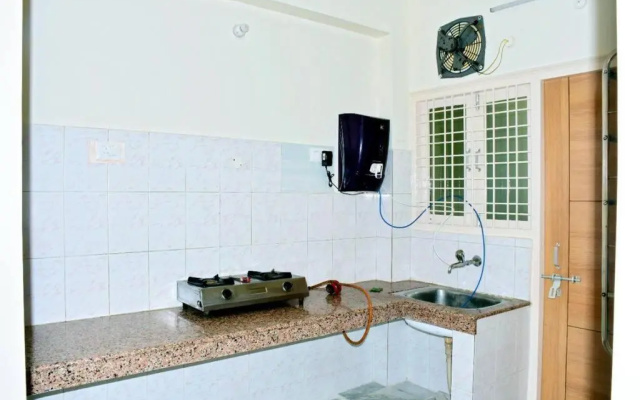 Balaji Homestay - home with free Wi-Fi and parking