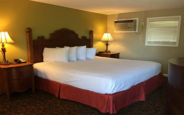 Kentucky Lake Inn