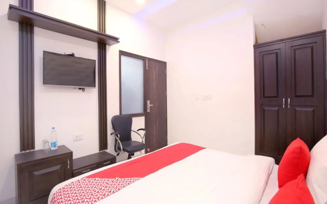 OYO 11034 Hotel JD Plaza