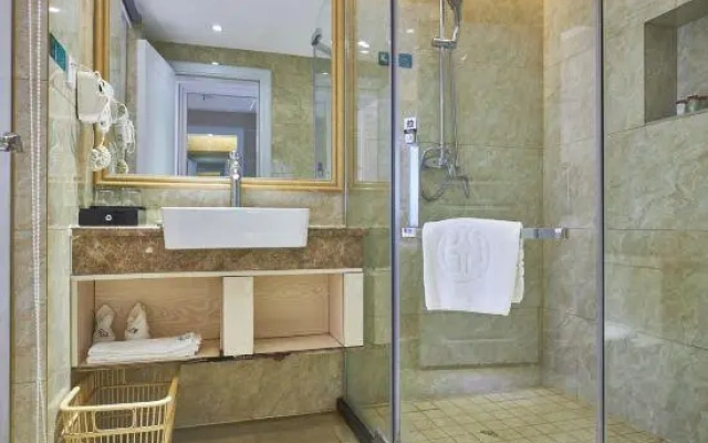 Bi Lian Hua Business Hotel