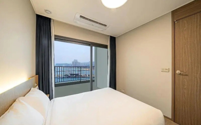 Sokcho I Park Suite Hotel And Residence