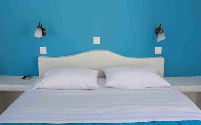 Sail Inn Studios & Apartments