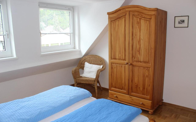 Ferienwohnung und Gästezimmer Korb