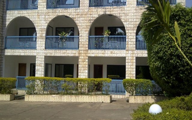 Riviera Taouyah Hotel in Conakry, Guinea from 105$, photos, reviews - zenhotels.com hotel front