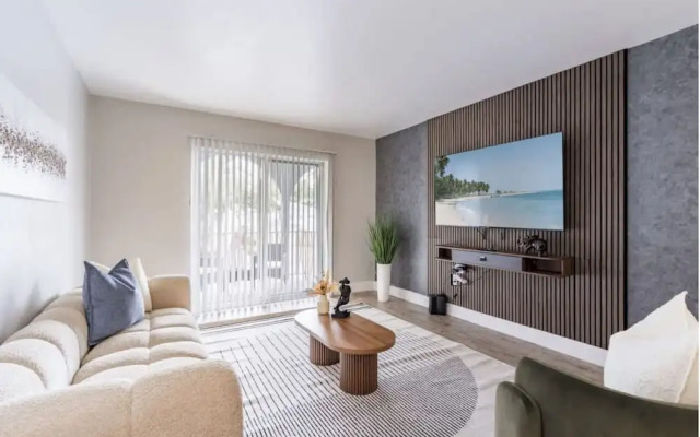 The Westshore by Stylish Stays
