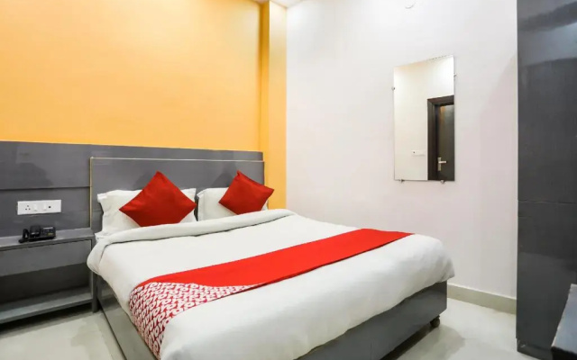 Geet Residency by OYO Rooms