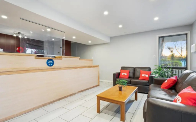 First Canada Inn Cornwall