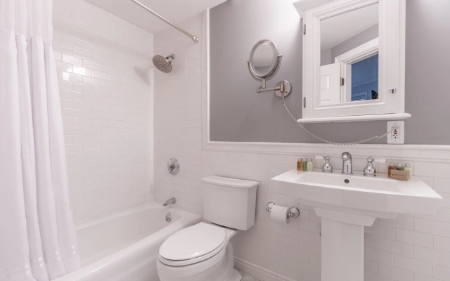 Lovely 2BR in South End by Sonder