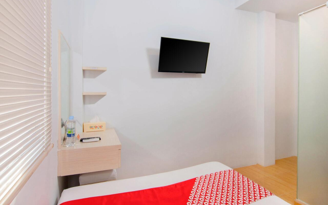 OYO 1177 WBS Residence