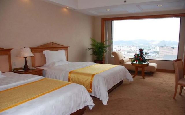 Dongguan OYC Crown Prince Hotel