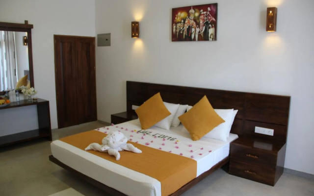 Hideaway Lodge