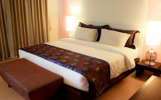 Salaya Pavilion Hotel