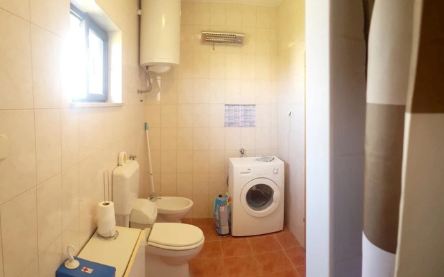 Apartment With one Bedroom in Trogir, With Enclosed Garden and Wifi
