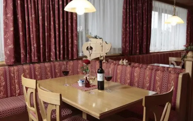 Hotel Alpino Plan