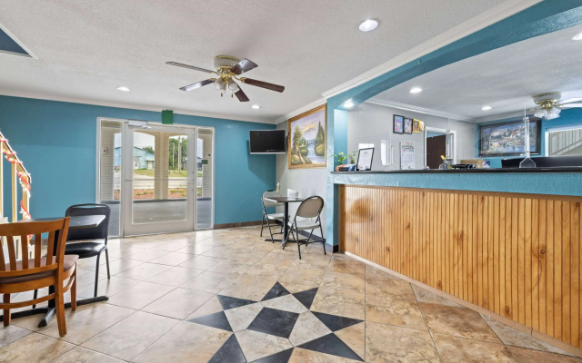 Days Inn by Wyndham Kenedy/Karnes City