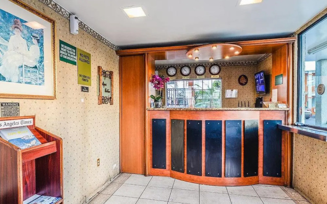 Aqua Venture Inn