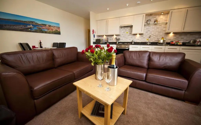 Harbourside Apartments