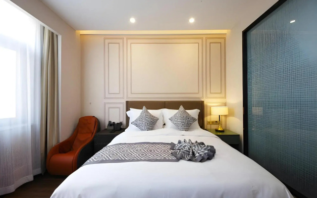 Gem Hefei Feidong County Dianbu River Longquan West Road Hotel