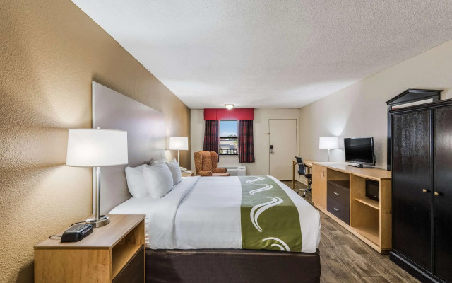 Quality Inn & Suites Hot Springs-Lake Hamilton