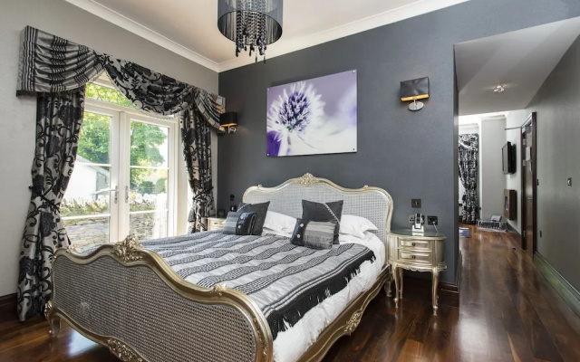 Windermere Suites