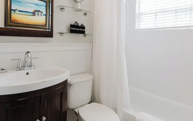 Savannah Apartment