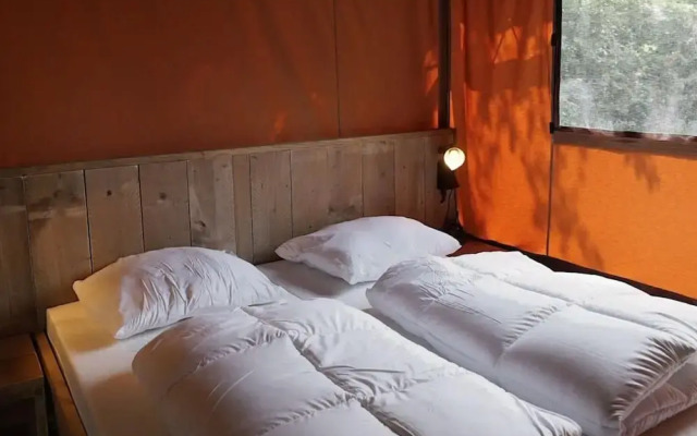 Nice Tent With Bathroom, Near a Recreation Area