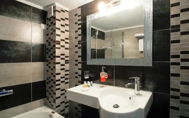 Kythira Golden Resort