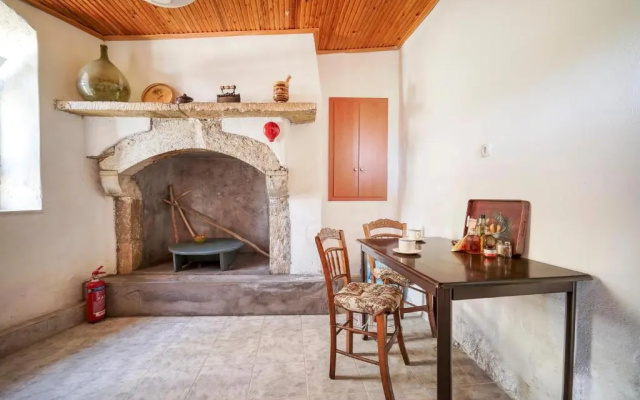 Serenity Courtyard village apartment
