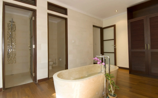 Ellora Villas