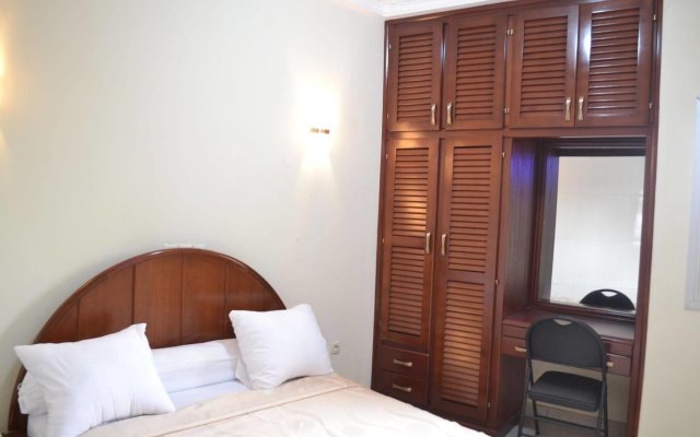 Le Best Hotel in Yaounde, Cameroon from 63$, photos, reviews - zenhotels.com guestroom