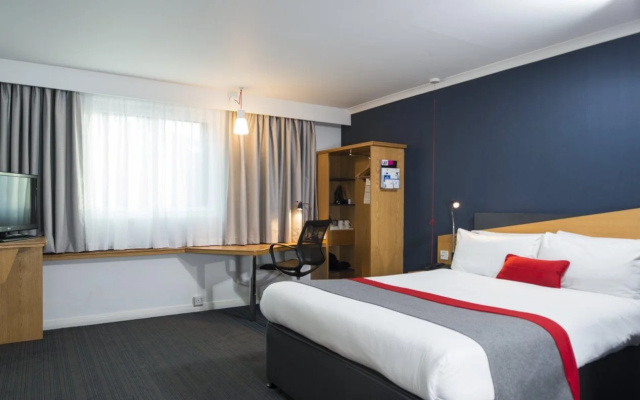 Holiday Inn Express Taunton East by IHG