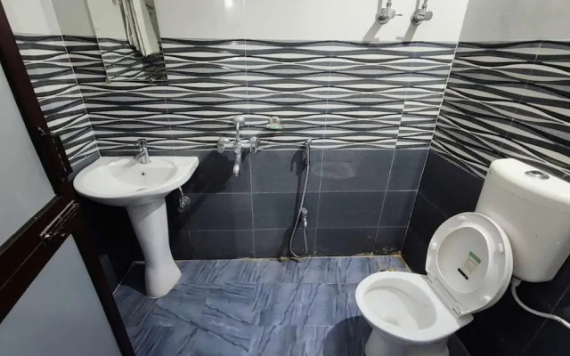 Hotel Kanha Shyam Madhubani
