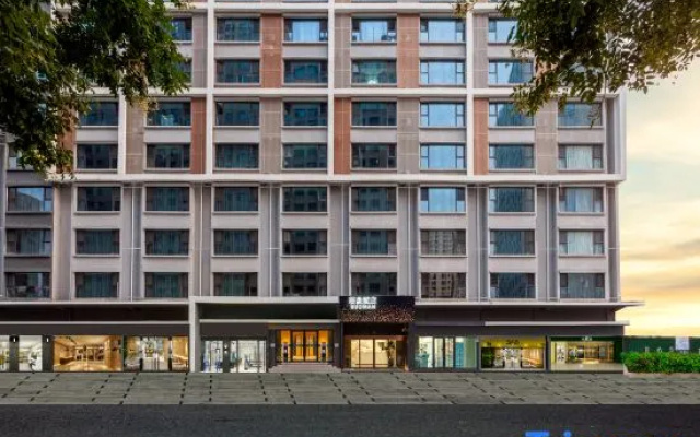 Ruoman Hotel