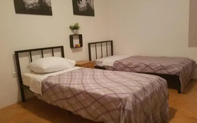 Apartman 4 kilometar to city centar
