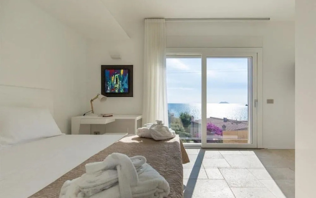 Scissure Sea Suite