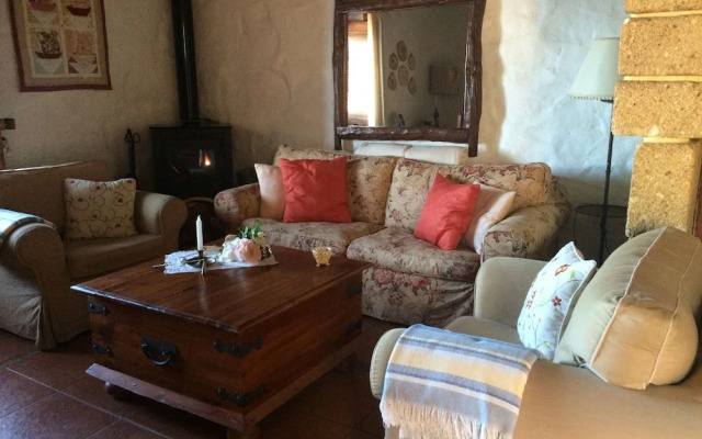 Casa Rural Tajona & Granero