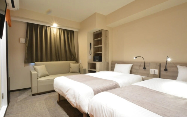Hotel Sanrriott Shinsaibashi