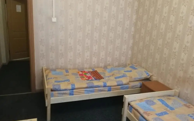 Hostel Your House