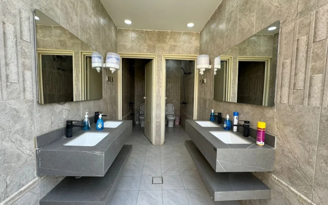 VIP resort chalet 20
